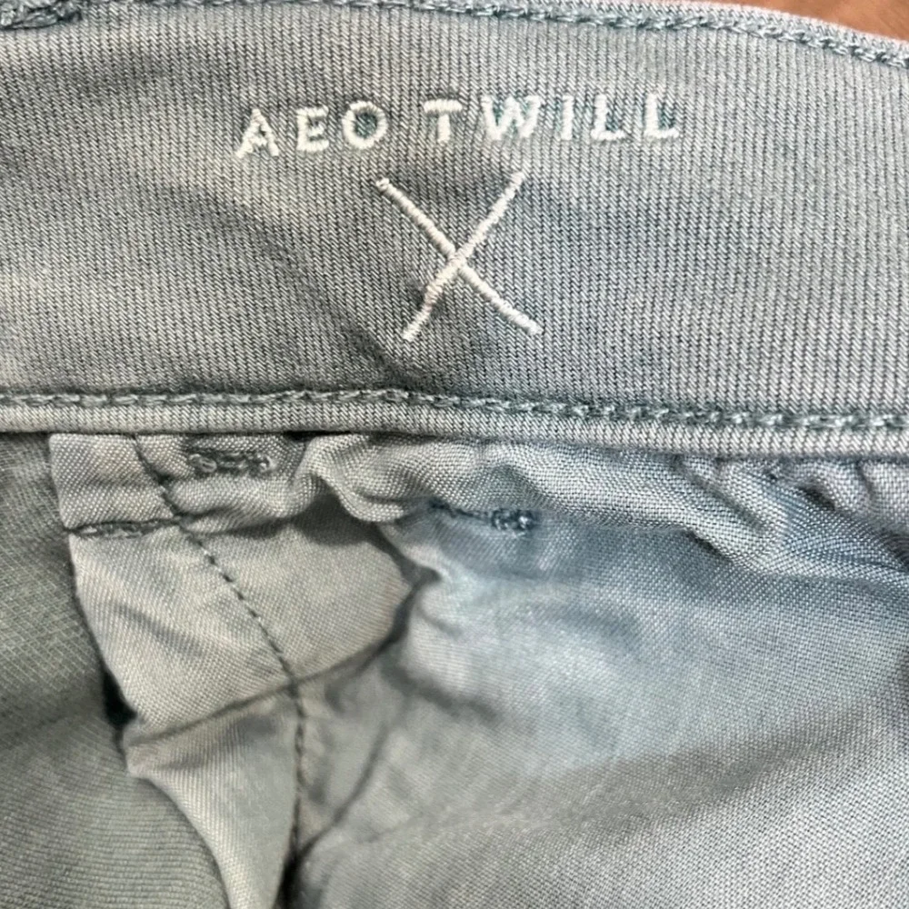 American Eagle Midi Shorts Womens 14 Teal Blue AEO Twill Super Stretch Chino - Picture 7 of 7